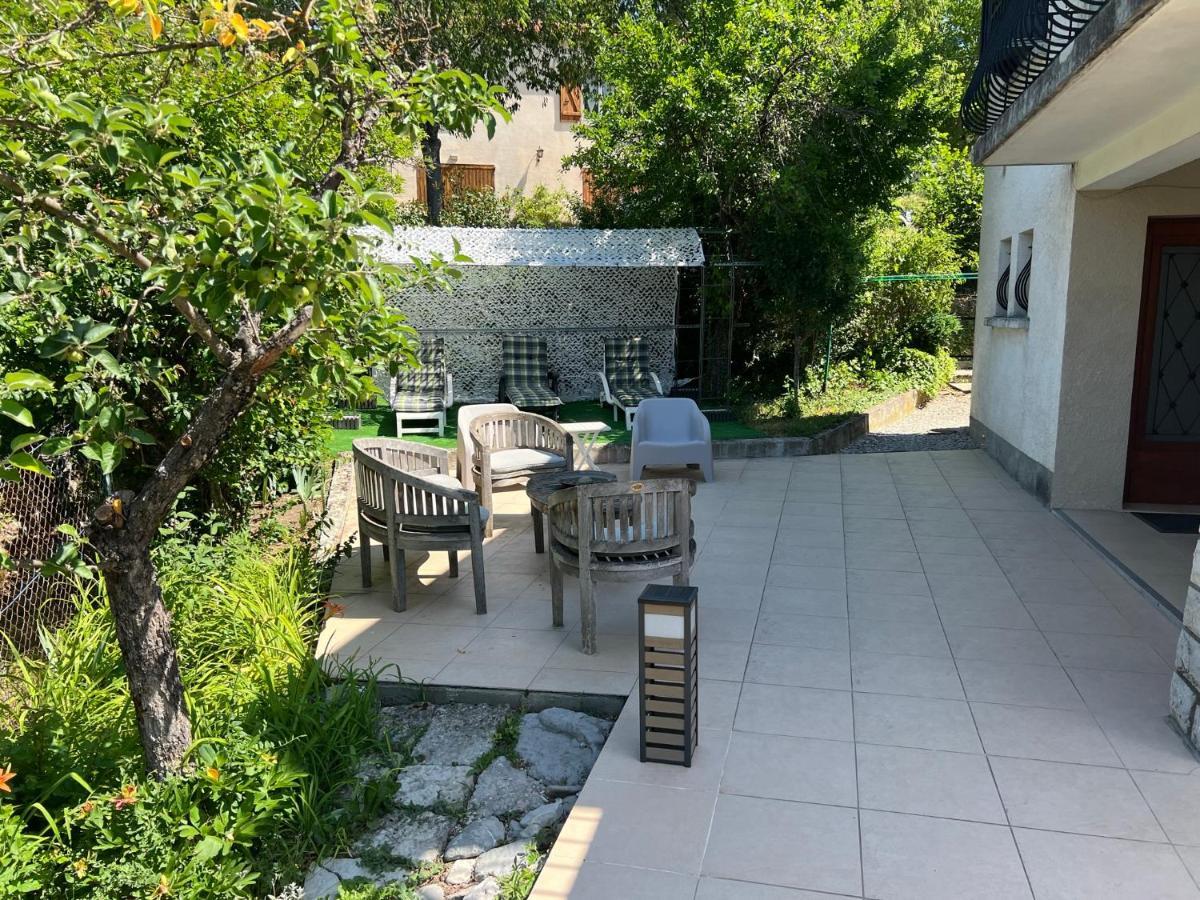 Bnb Castellane Chambre D'Hotes B&B Exteriör bild