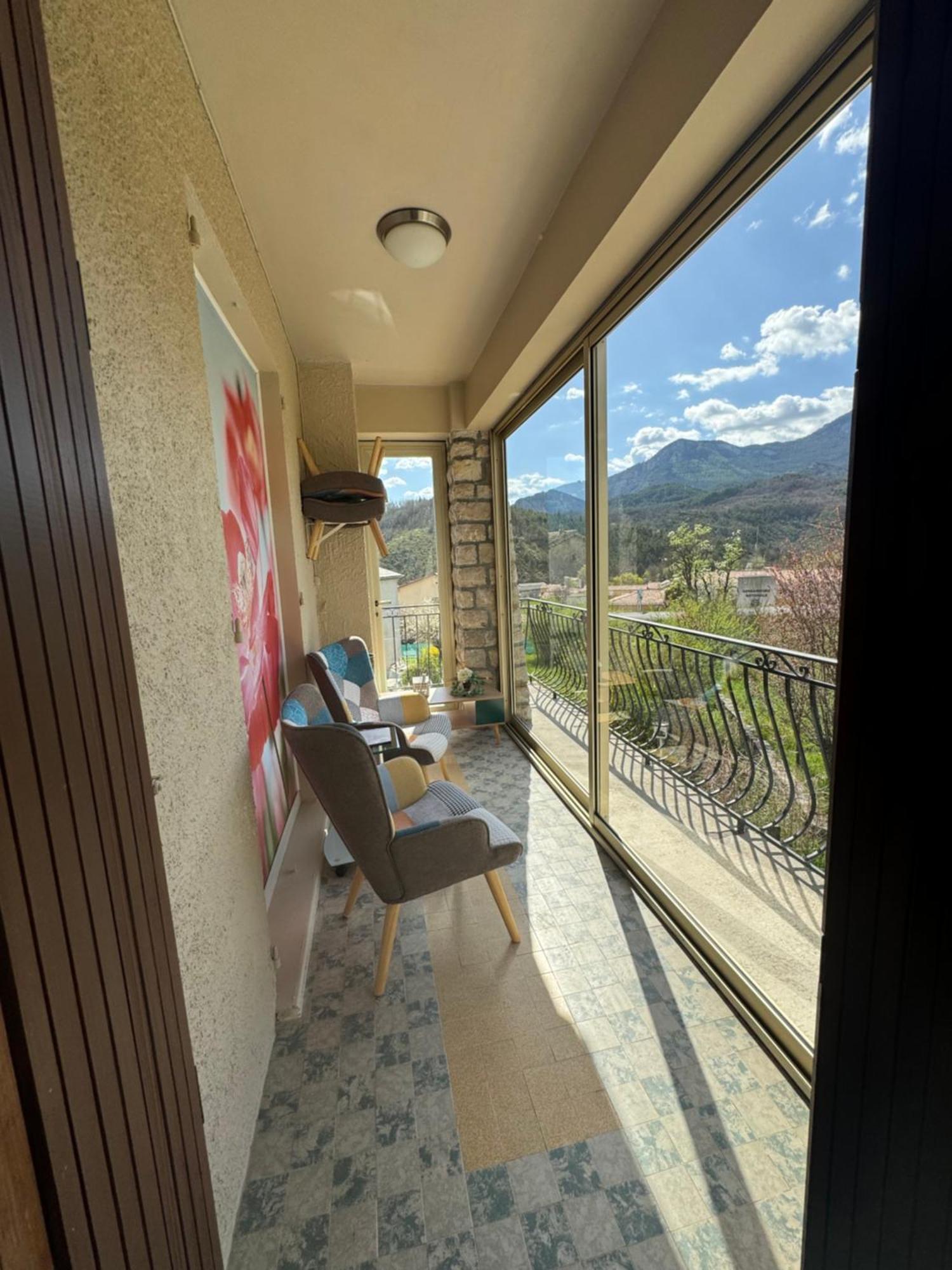 Bnb Castellane Chambre D'Hotes B&B Exteriör bild