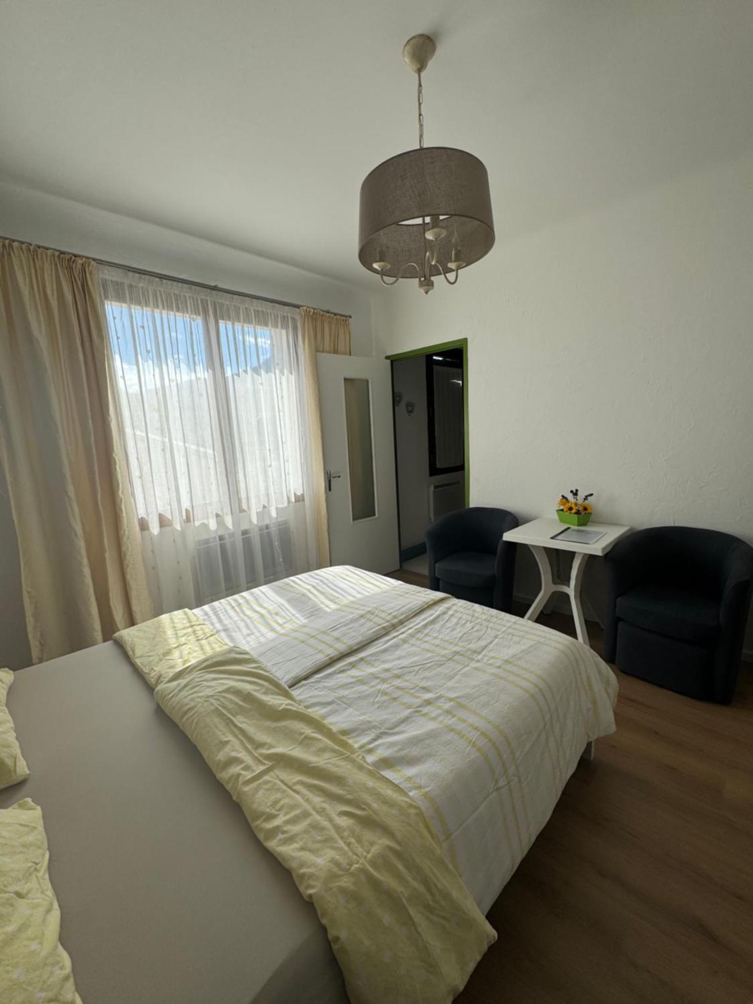 Bnb Castellane Chambre D'Hotes B&B Exteriör bild