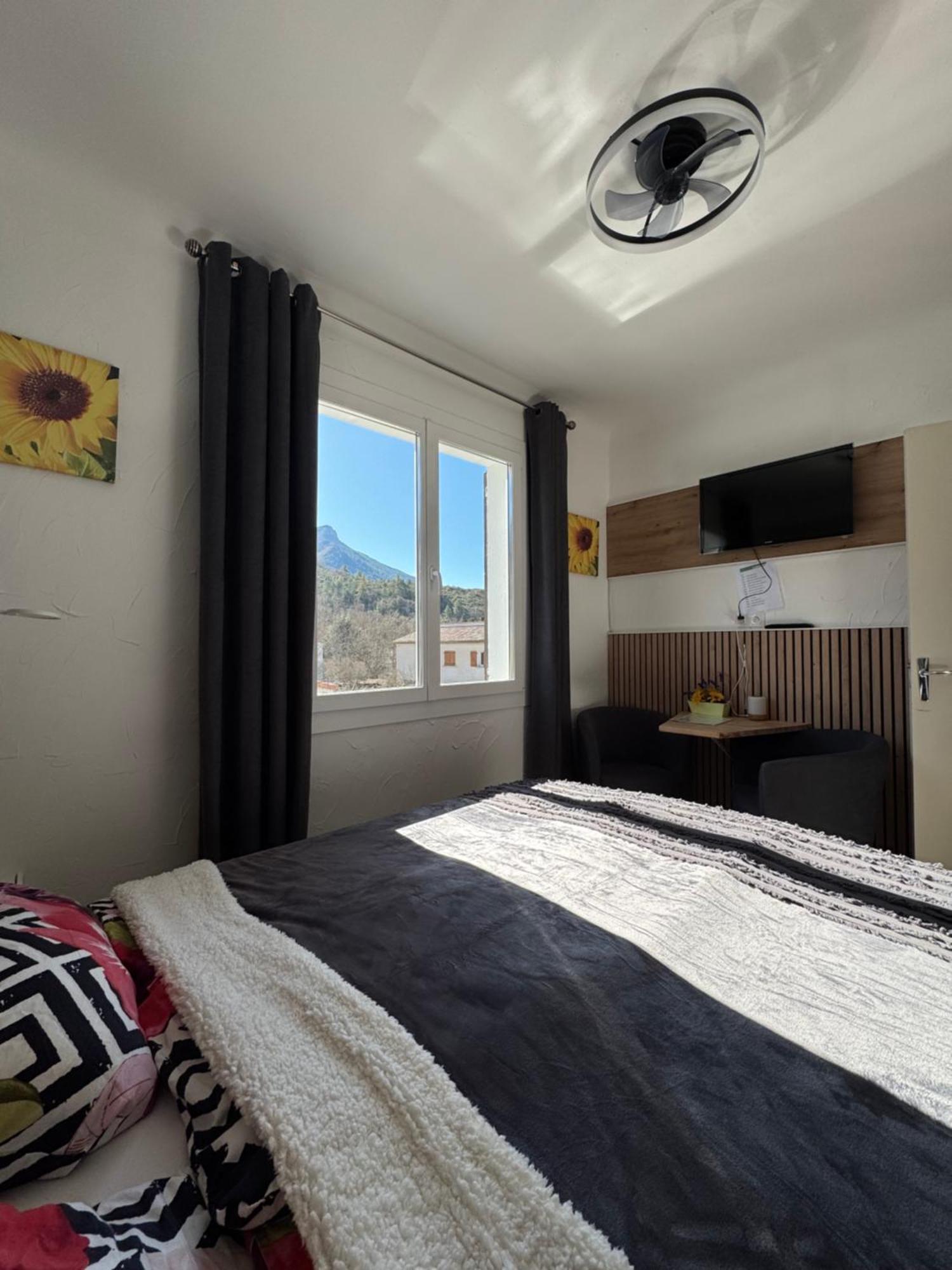 Bnb Castellane Chambre D'Hotes B&B Exteriör bild